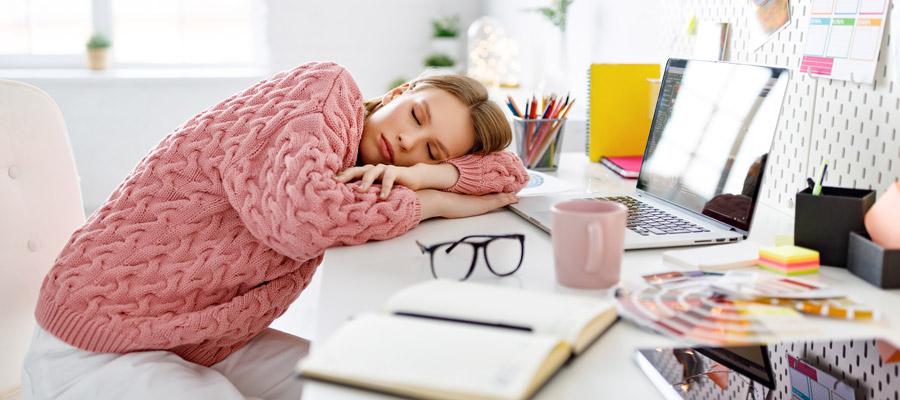 Wie du Überlastung für Führungskräfte und Mitarbeiter im Home Office vermeidest