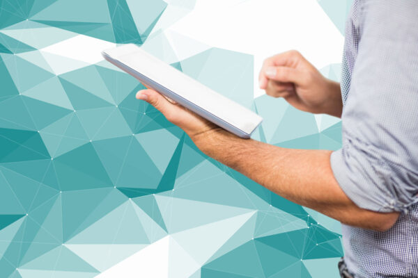 Tablet User (Bild: Freepik)