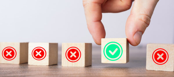 Angebotsvergleich (Bild: Freepik)